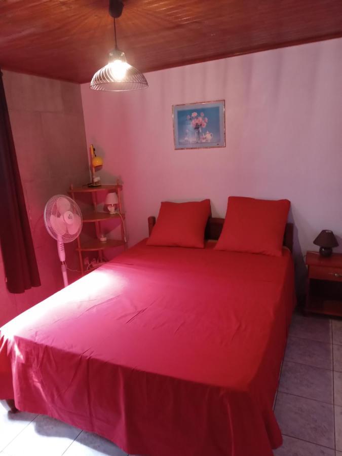 Le Calme Apartamento Saint-Joseph Exterior foto